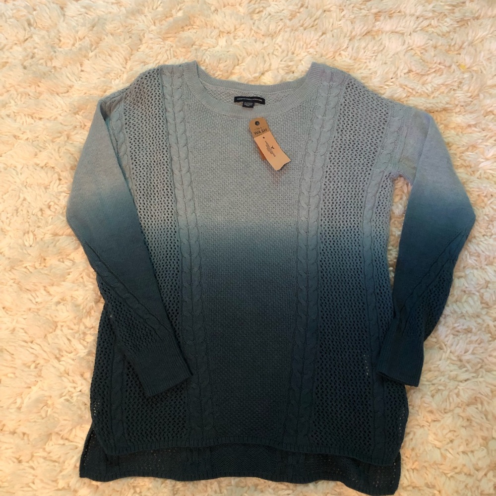 American Eagle Sweater